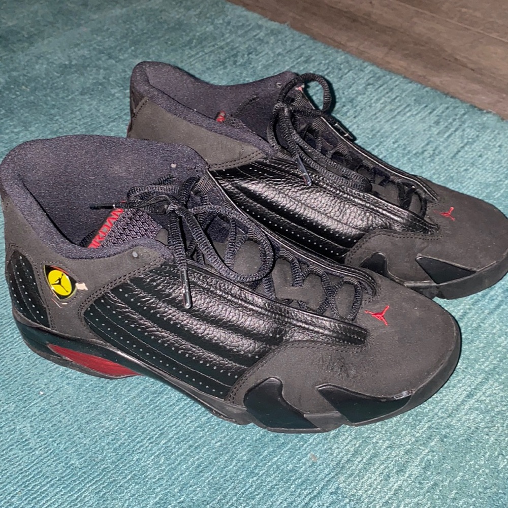 men’s Jordan sneakers